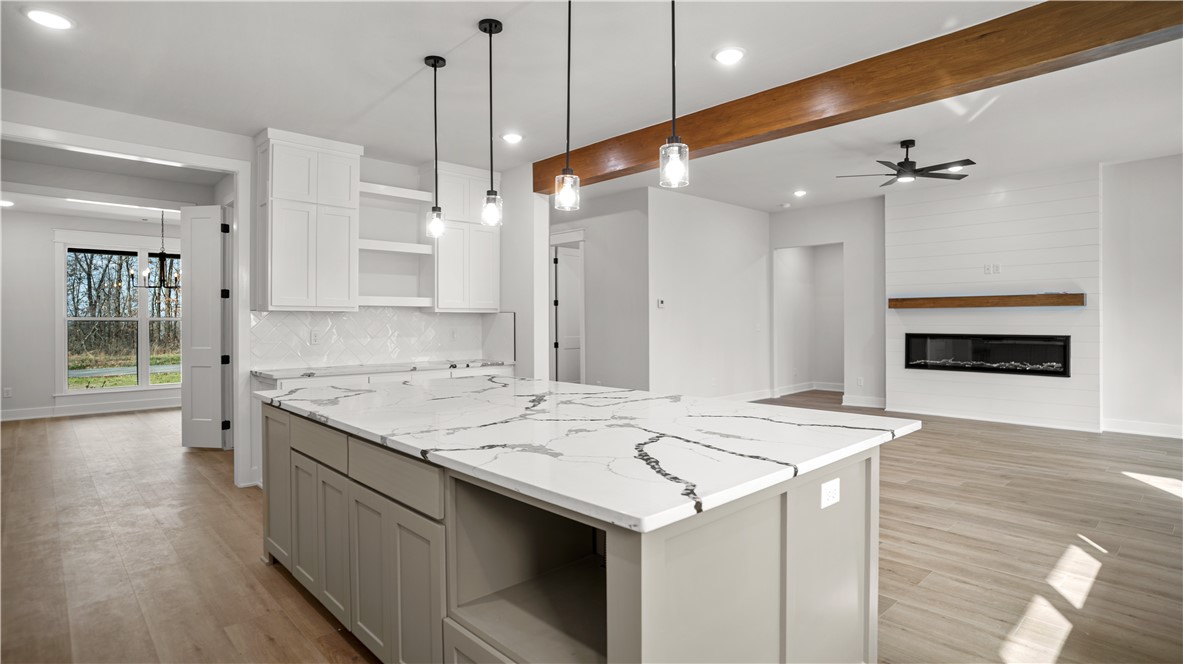 15-19-32-RURAL - Residential