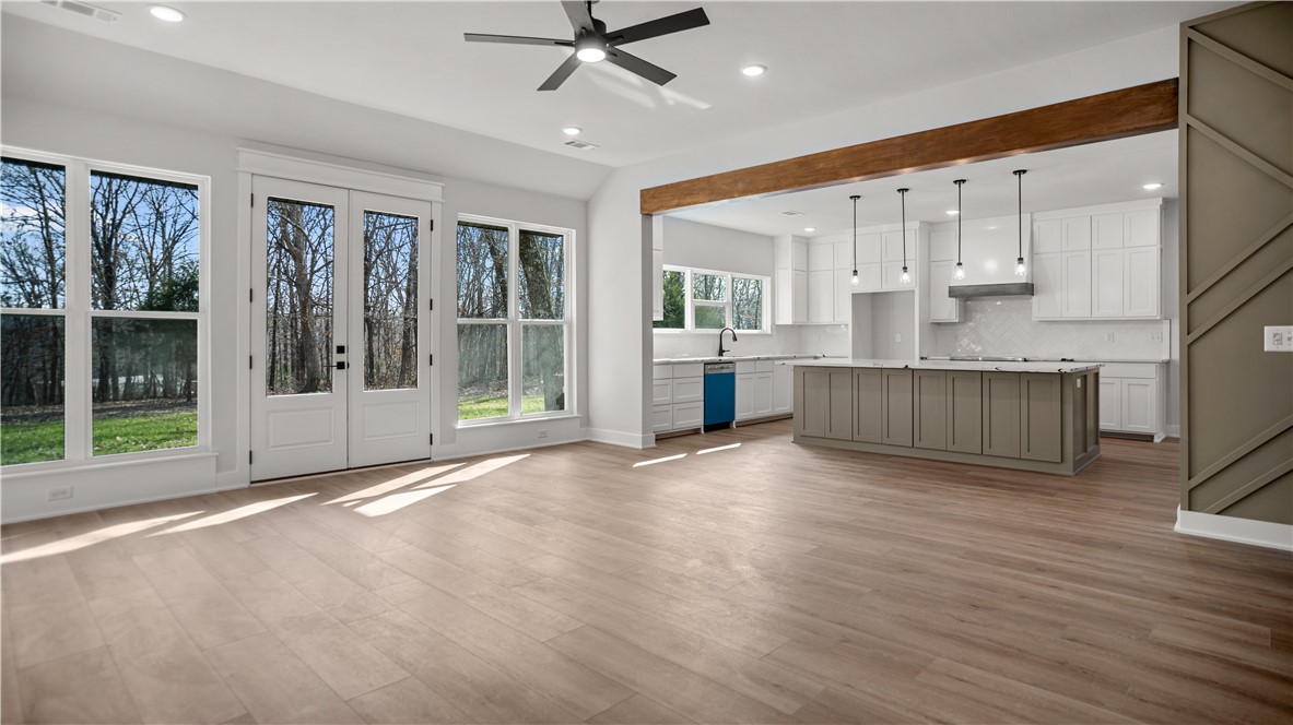 15-19-32-RURAL - Residential