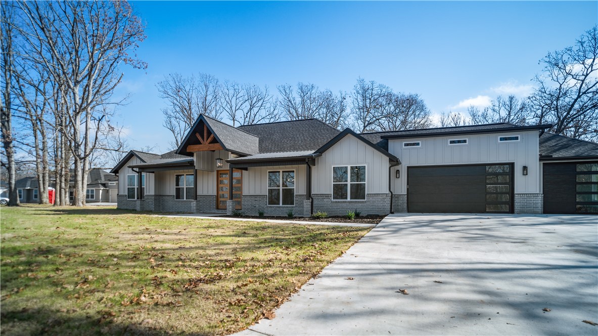 15-19-32-RURAL - Residential