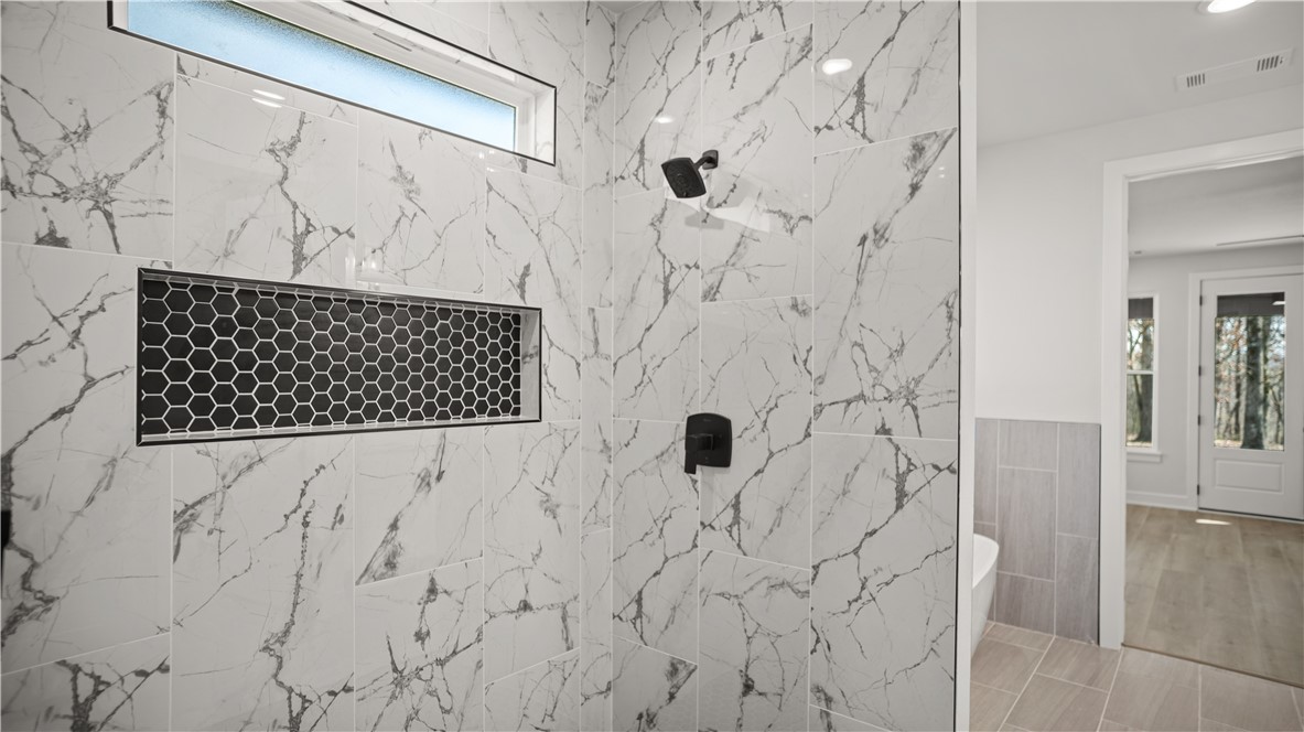 15-19-32-RURAL - Residential