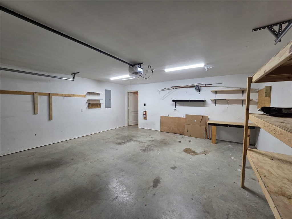 Dickenshire Sub Bvv - Residential
