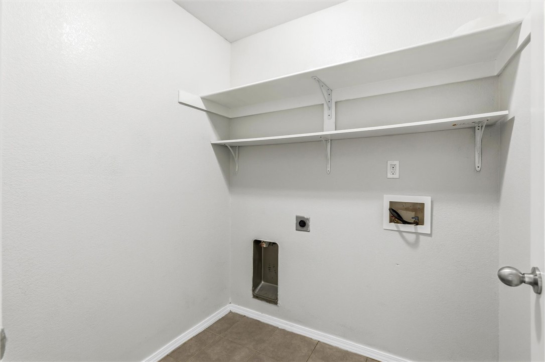 Lakewood Sub Ph Ii Lowell - Residential