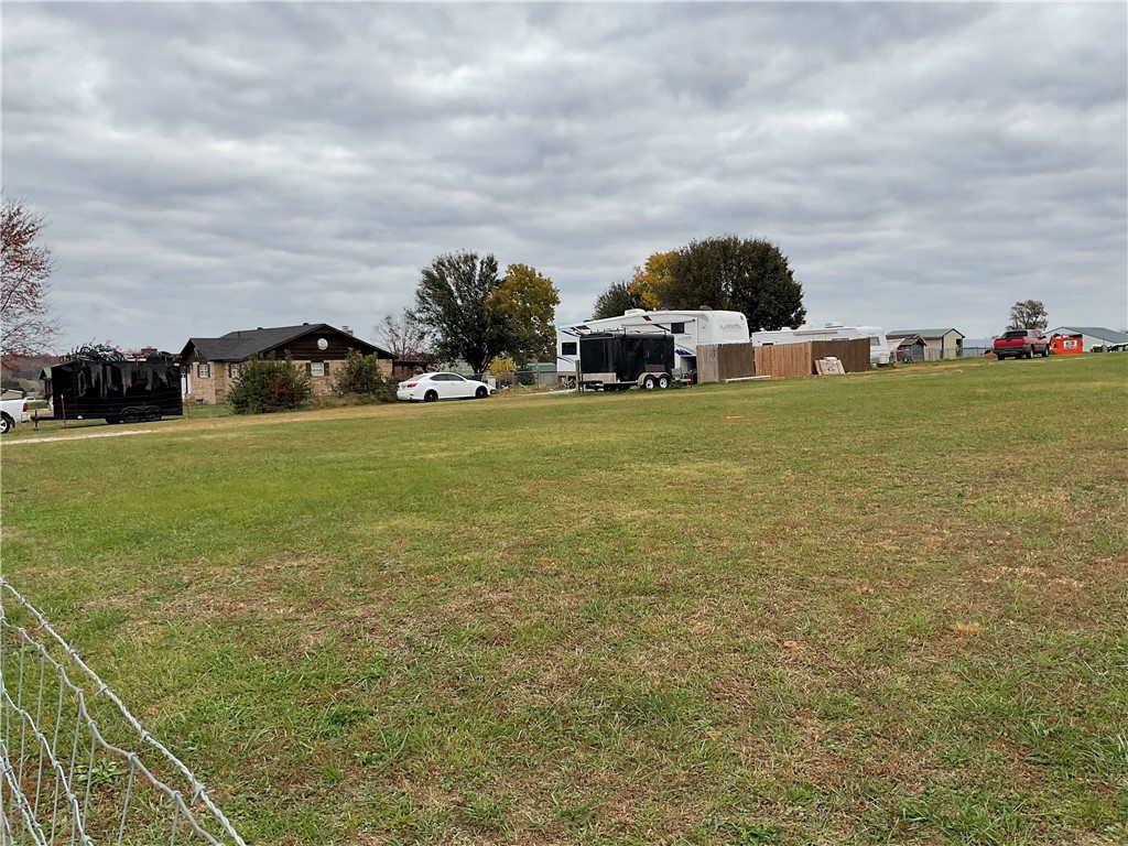 13-17-28 - Residential