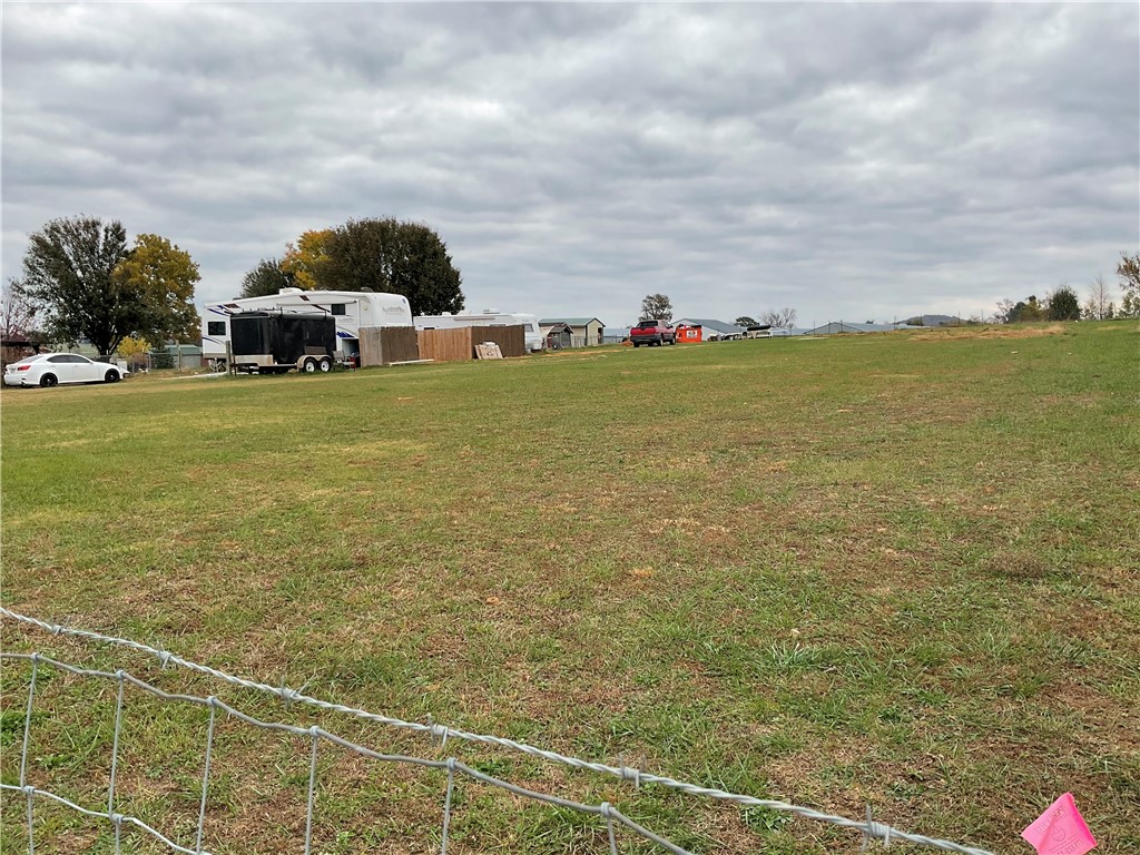 13-17-28 - Residential