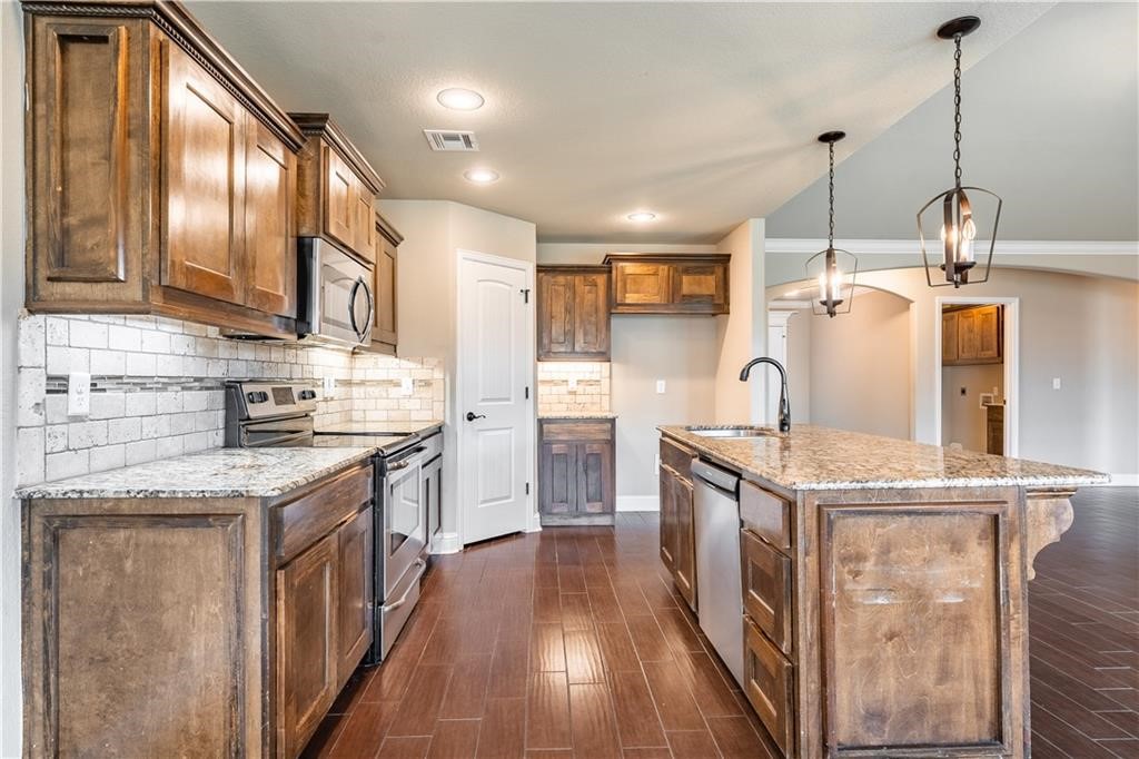 Riverwalk Farm Estate Ph Ii-Bentonville - Residential Lease