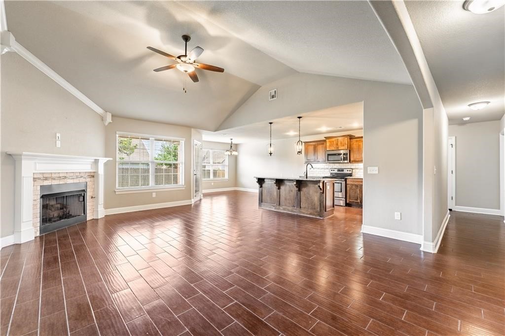 Riverwalk Farm Estate Ph Ii-Bentonville - Residential Lease