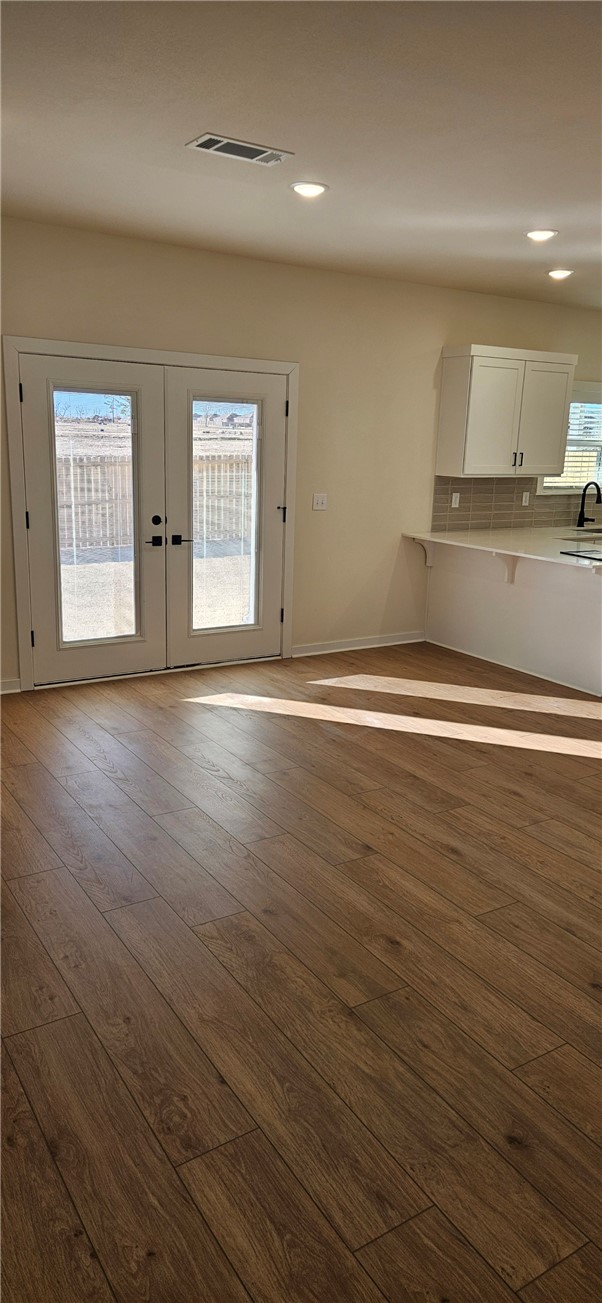 JACOB'S CROSSING S/D - Residential Lease