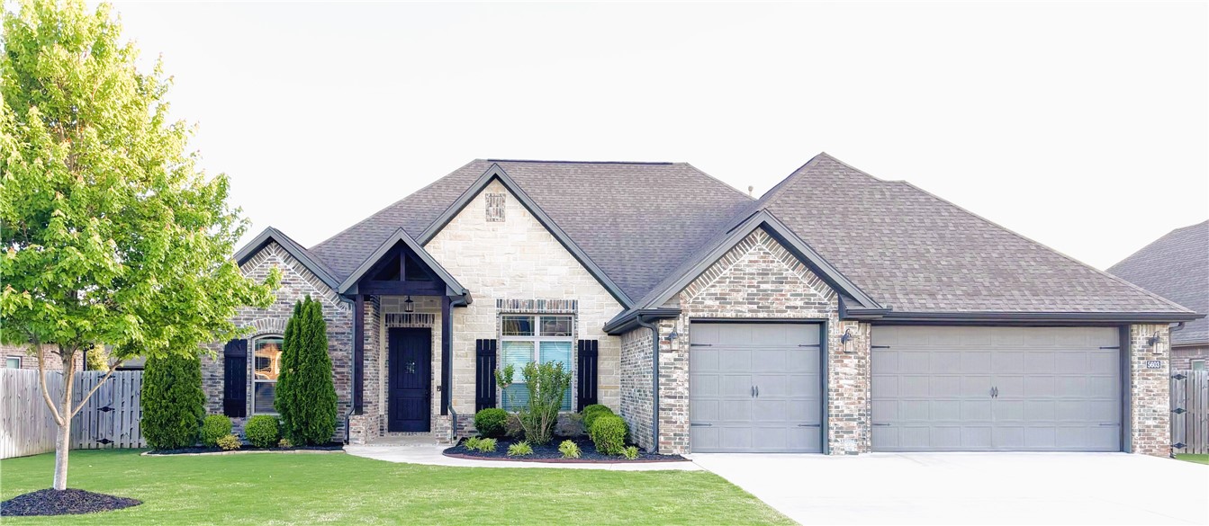 Grand Pointe Sub Rogers - Residential