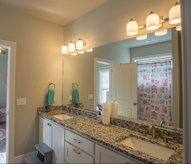 Grand Pointe Sub Rogers - Residential