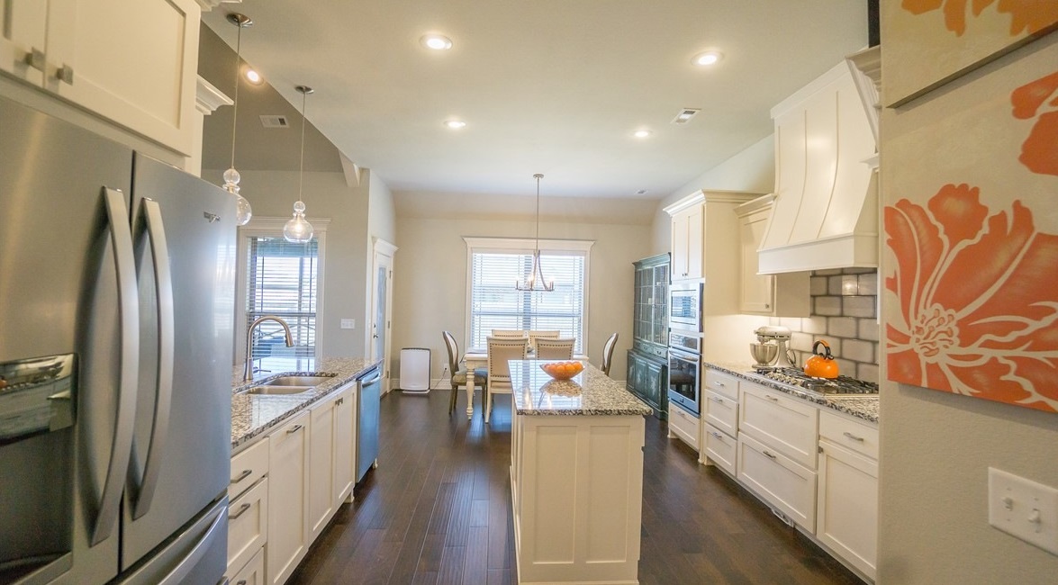 Grand Pointe Sub Rogers - Residential