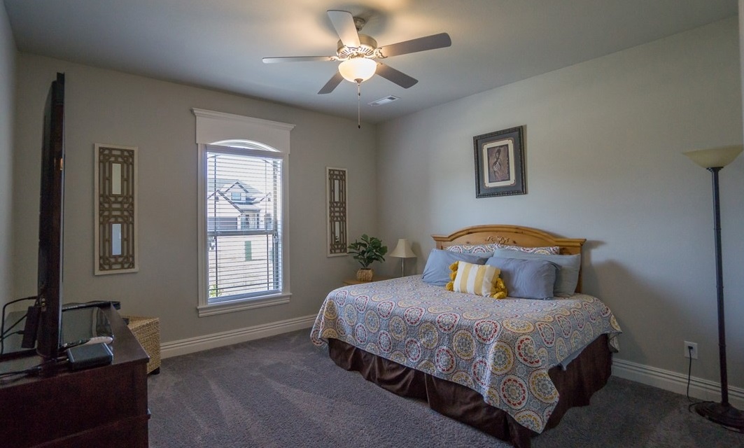 Grand Pointe Sub Rogers - Residential