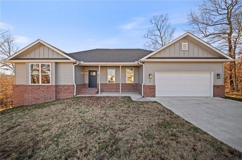 Photo of 3 Ceres Circle, Bella Vista, AR 72715 (MLS # 1358934)