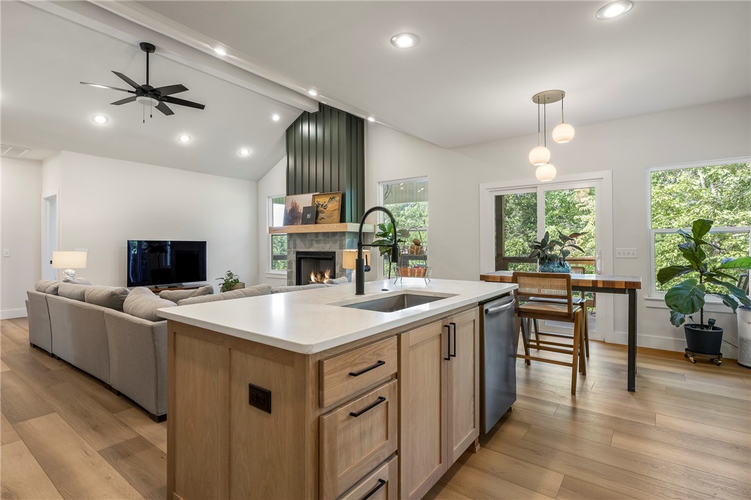 Pembroke Sub Bvv - Residential