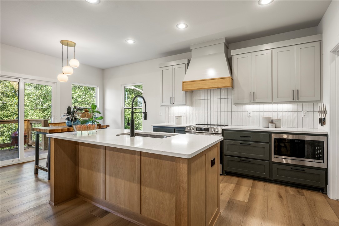 Pembroke Sub Bvv - Residential