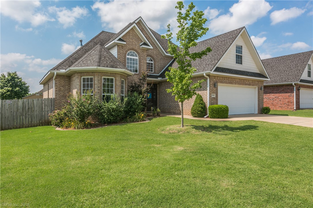 Amazing location in Rogers. Just min to WM home office, Promenade shopping, All brick home with lots of living space. Huge master suite, New water heater, new HVAC, new storage shed, extended patio for entertaining, security system, huge bonus room upstairs