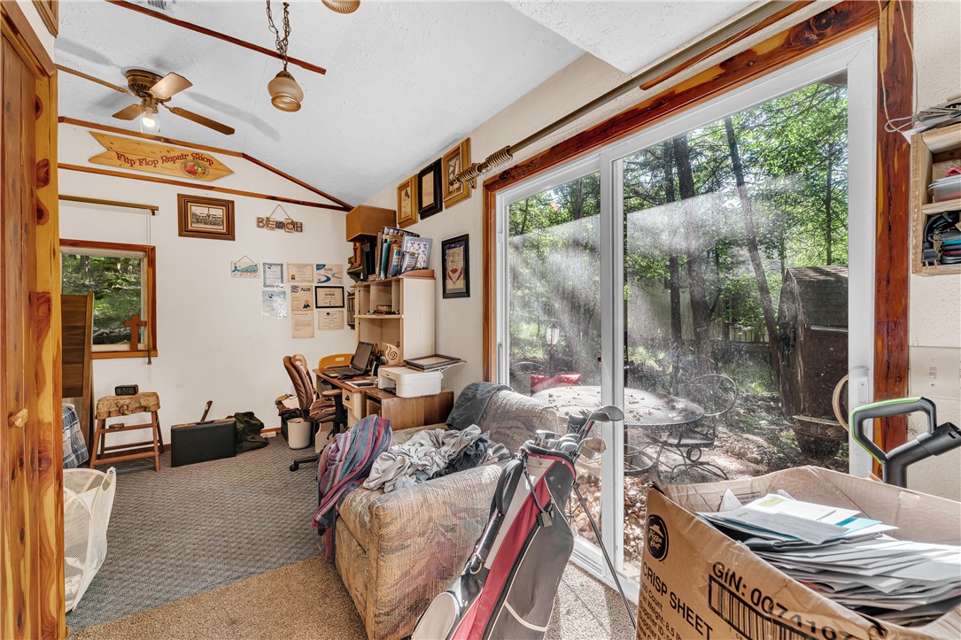 Unit 1 Holiday Island - Residential