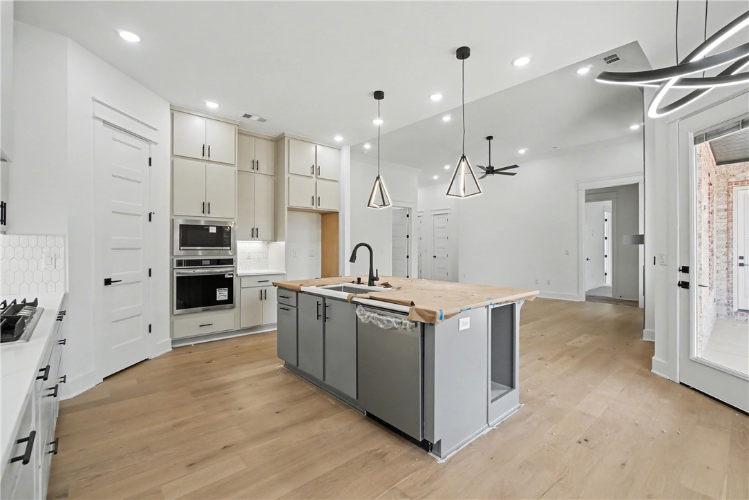 Silver Leaf Estates Ph Ii Centerton - Residential Lease