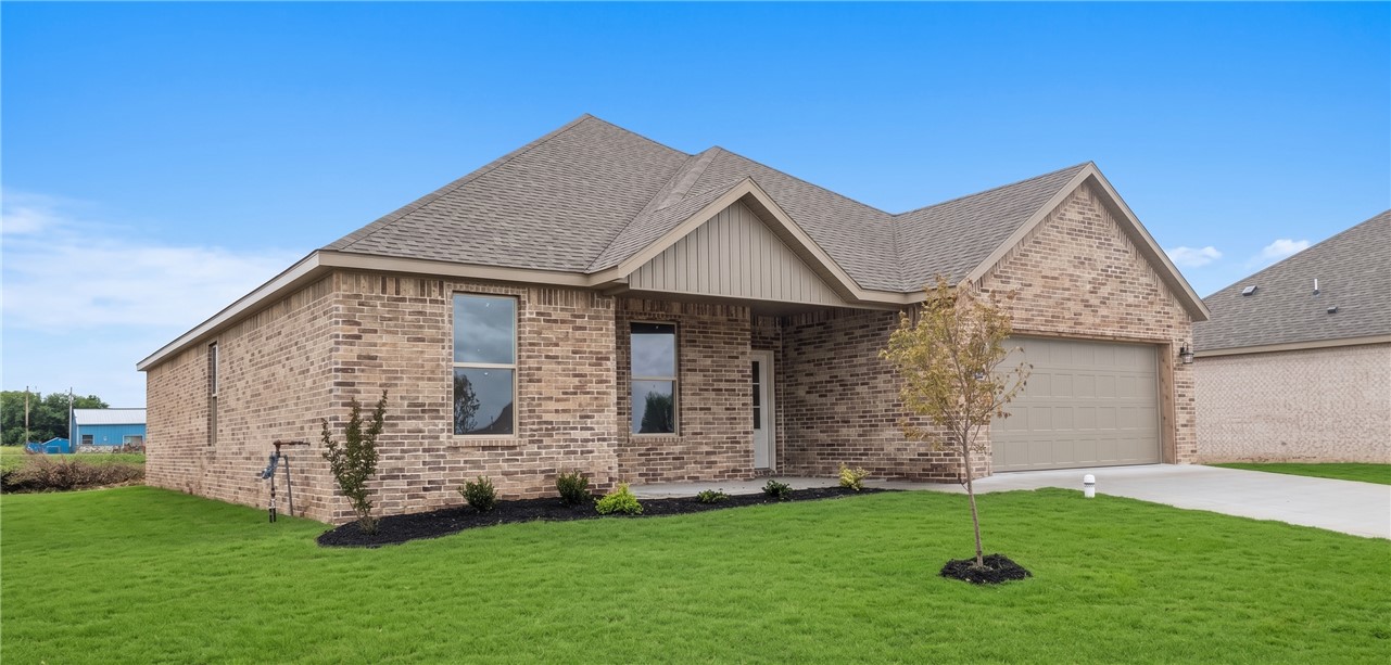 GRAND ESTATES PH 1-GENTRY - Residential