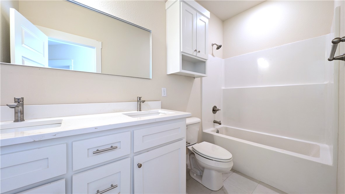 GRAND ESTATES PH 1-GENTRY - Residential
