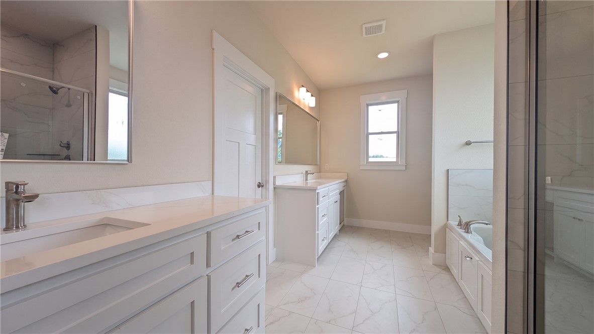 GRAND ESTATES PH 1-GENTRY - Residential