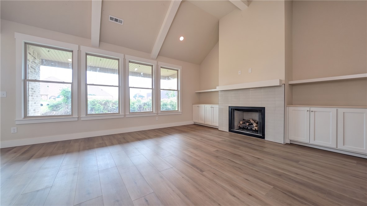 GRAND ESTATES PH 1-GENTRY - Residential