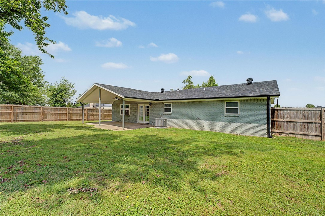Kiphart Sub 2nd Rogers - Residential Lease