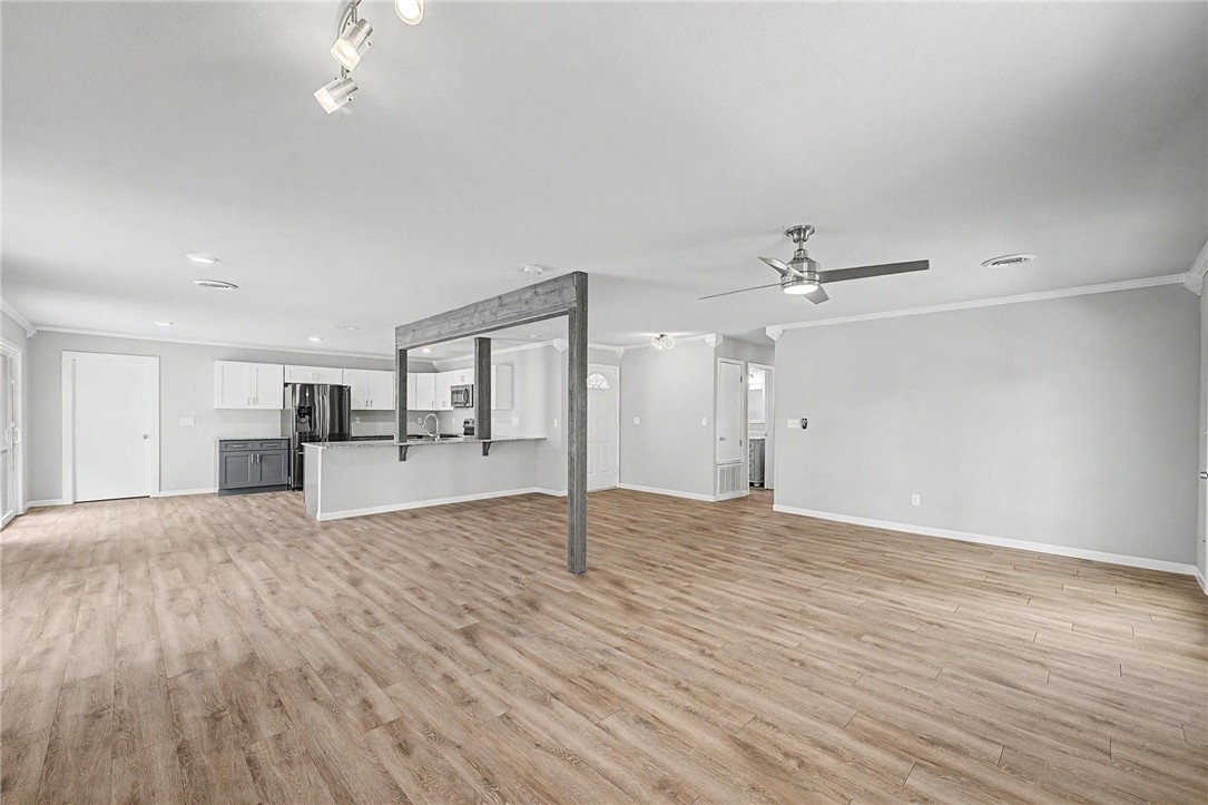 Kiphart Sub 2nd Rogers - Residential Lease