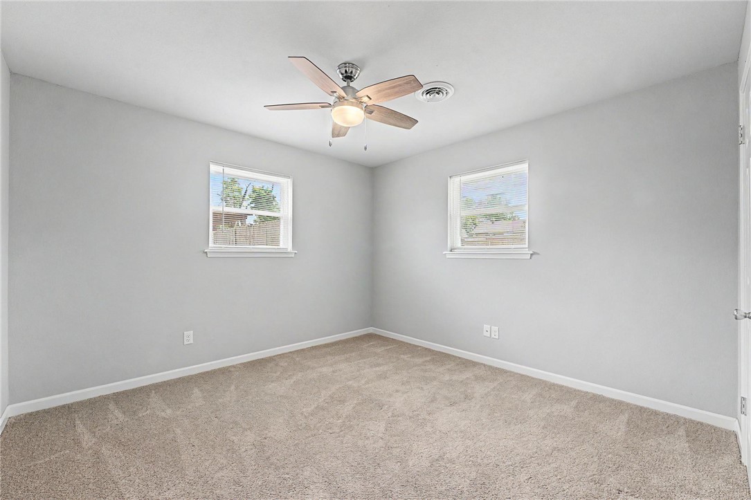 Kiphart Sub 2nd Rogers - Residential Lease