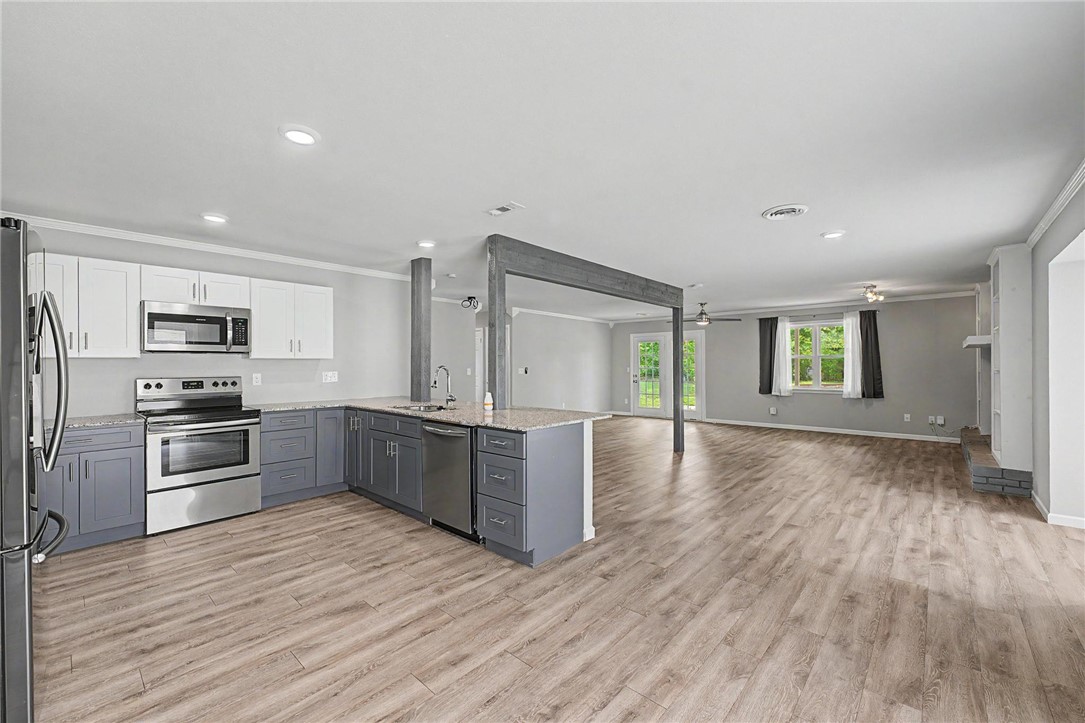Kiphart Sub 2nd Rogers - Residential Lease