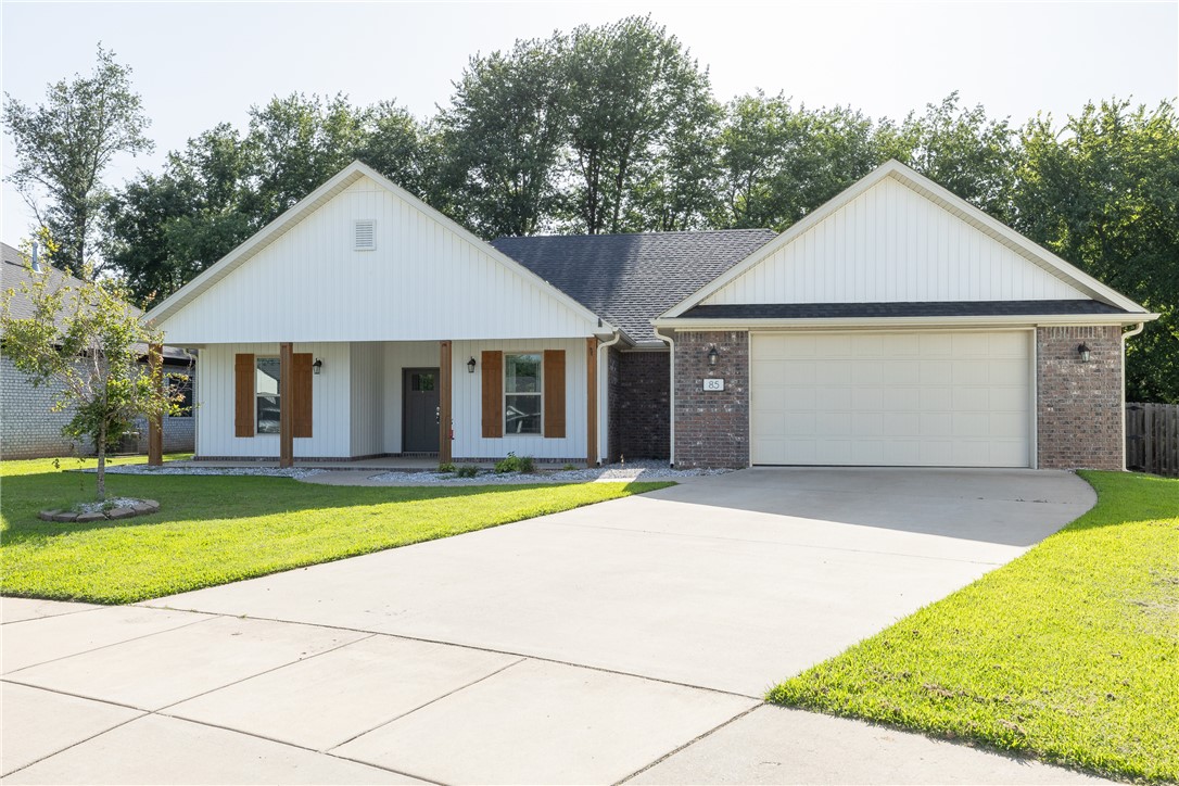 Photo 1 of 53 — 85 N Isabella Place, Farmington, AR 72730