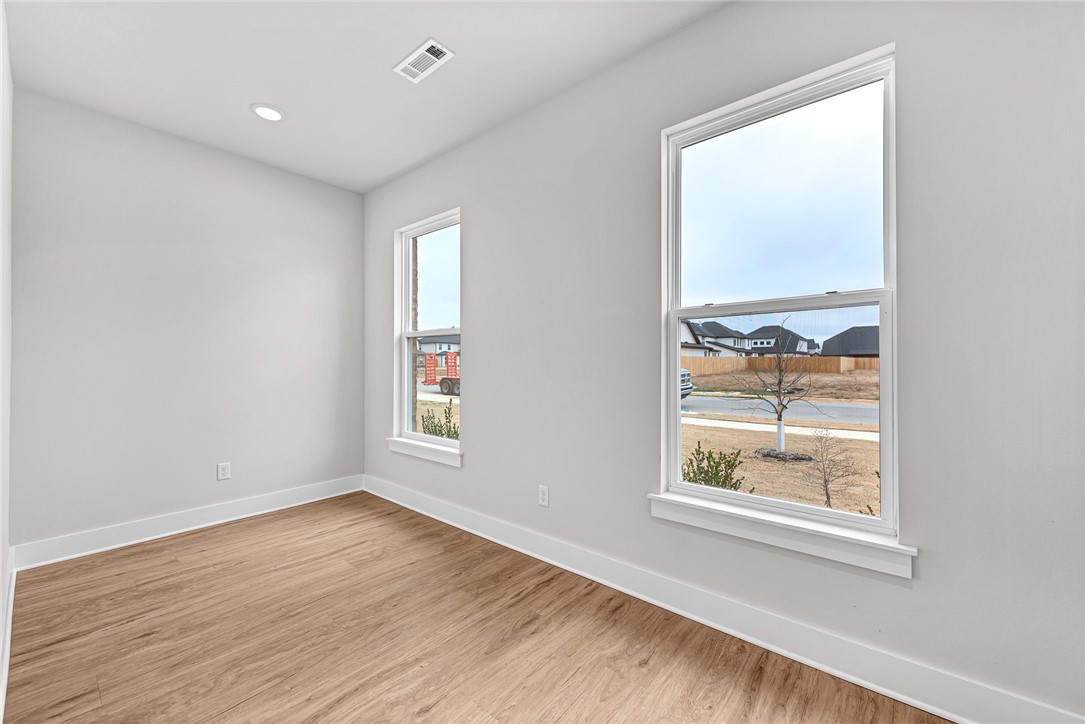 Paradise Park Sub Centerton - Residential Lease