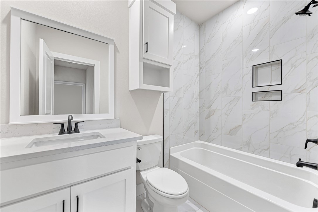 Paradise Park Sub Centerton - Residential Lease