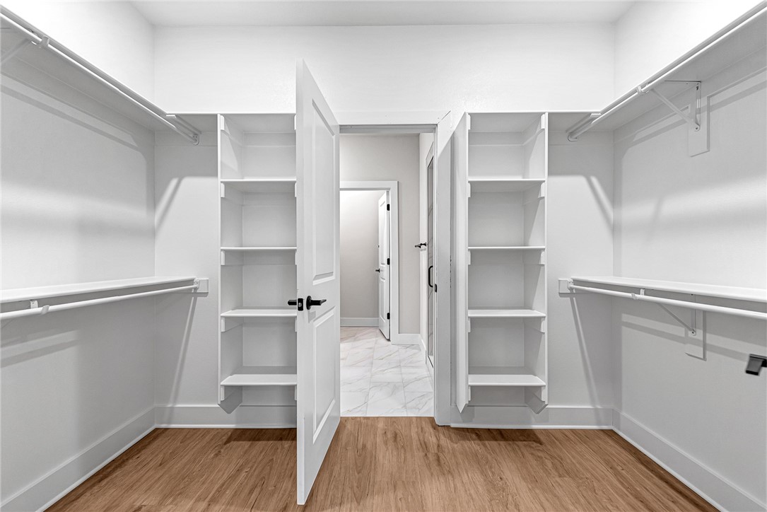 Paradise Park Sub Centerton - Residential Lease