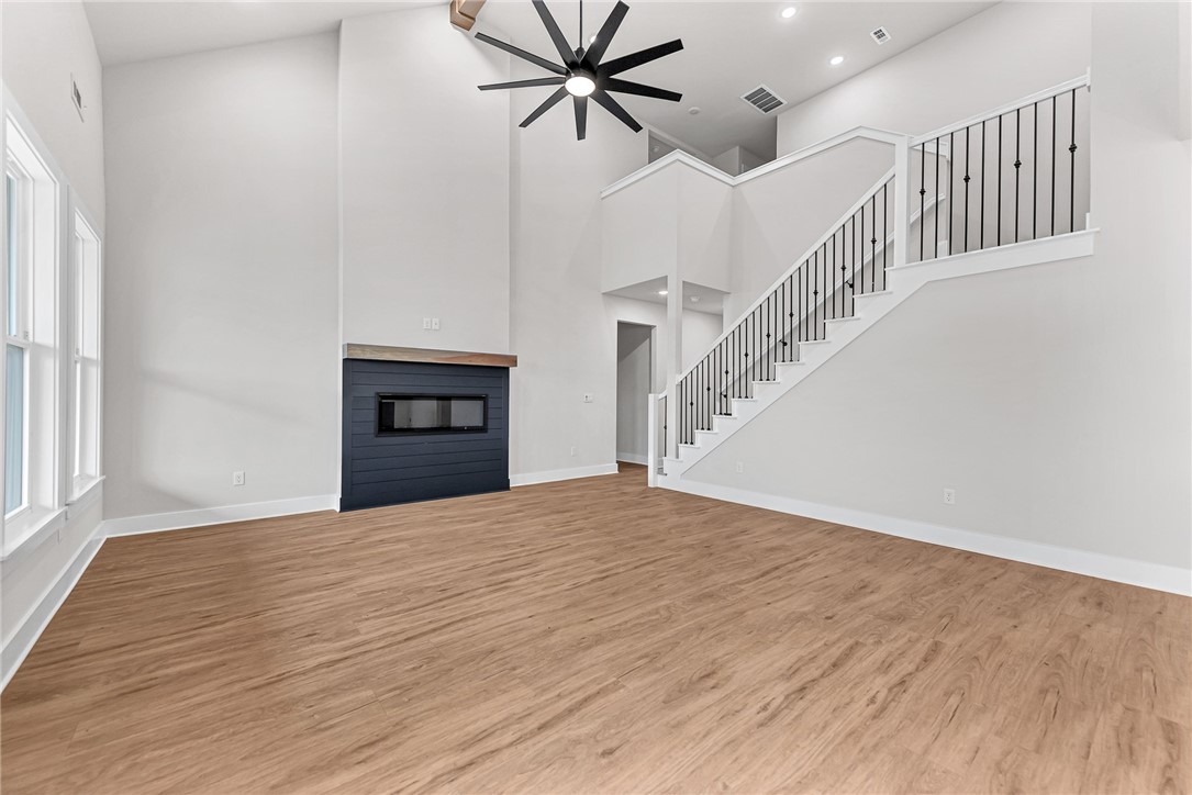 Paradise Park Sub Centerton - Residential Lease