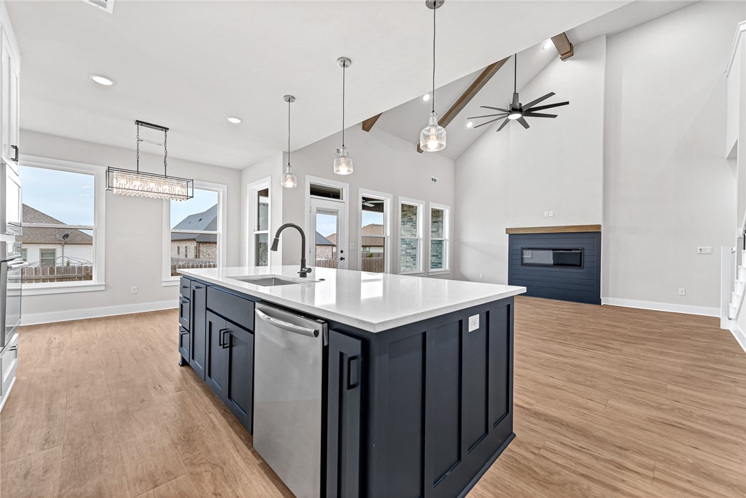 Paradise Park Sub Centerton - Residential Lease