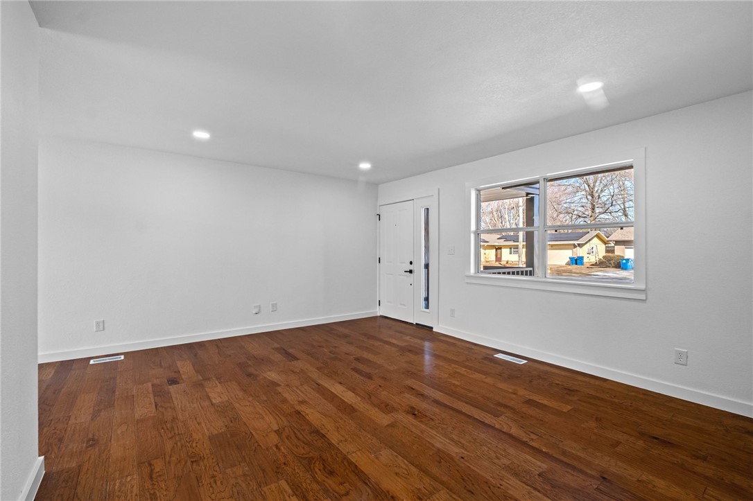 Banks Add Bentonville - Residential