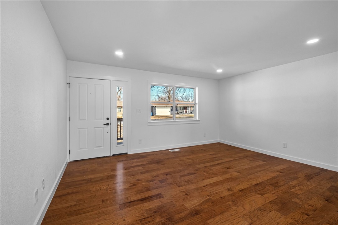 Banks Add Bentonville - Residential