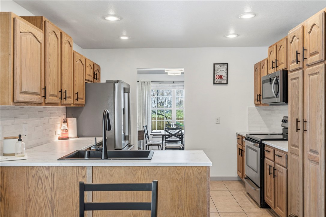 Eagle Crest Sub Springdale - Residential