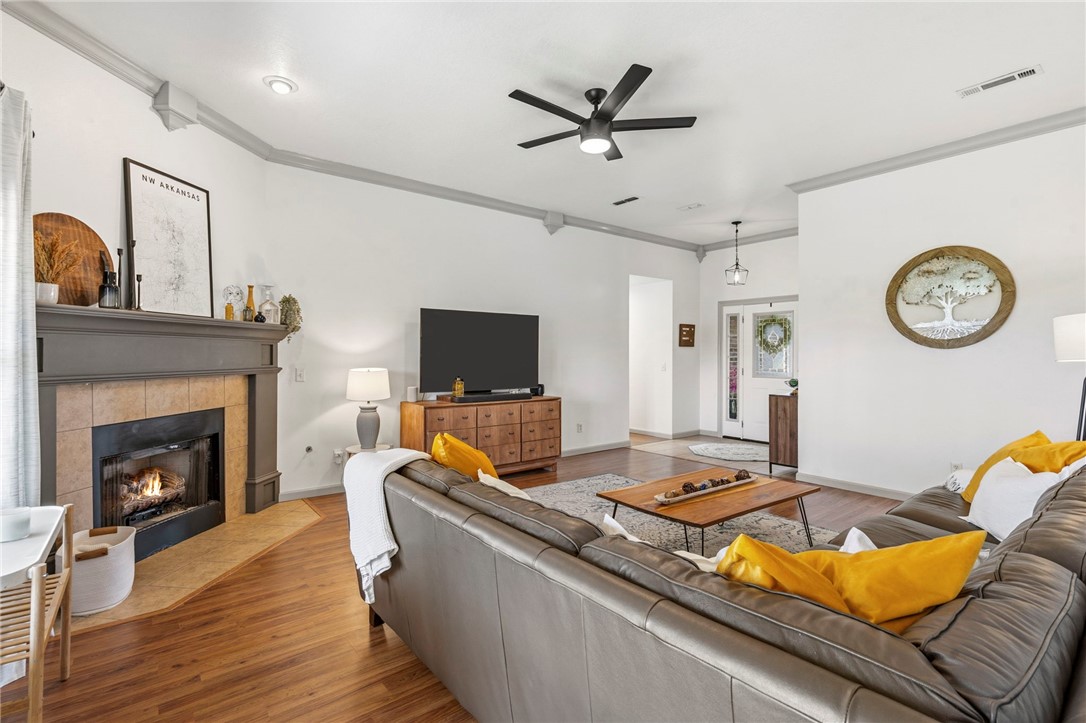 Eagle Crest Sub Springdale - Residential