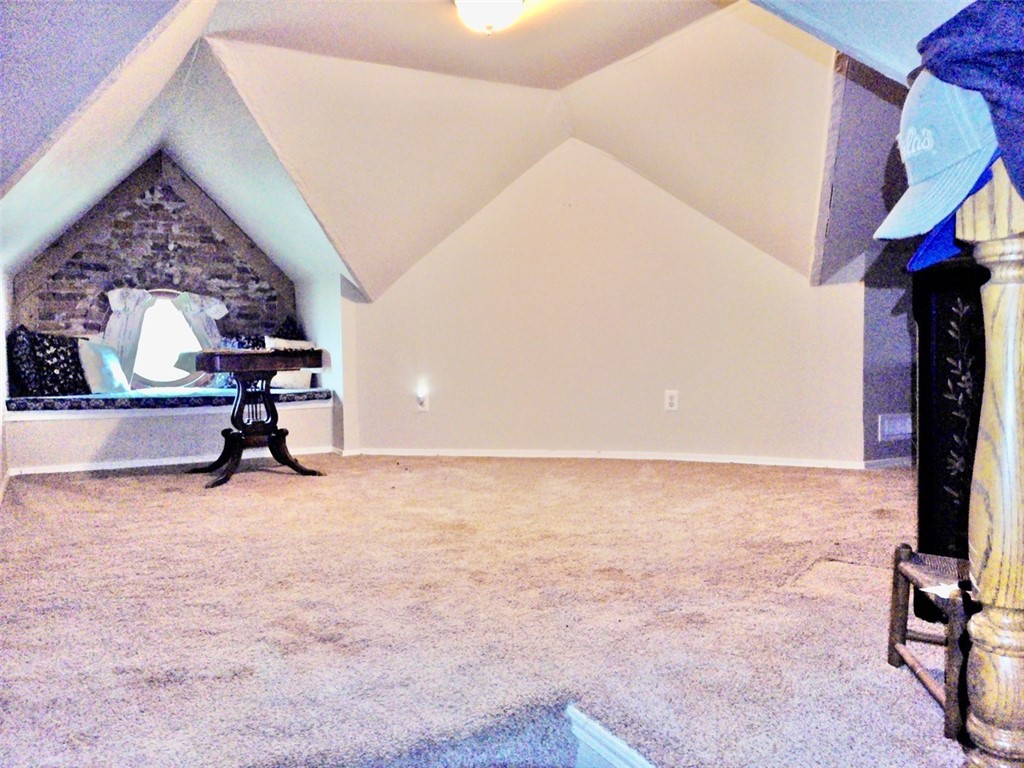 McGaugheys Orchard Add Rogers - Residential