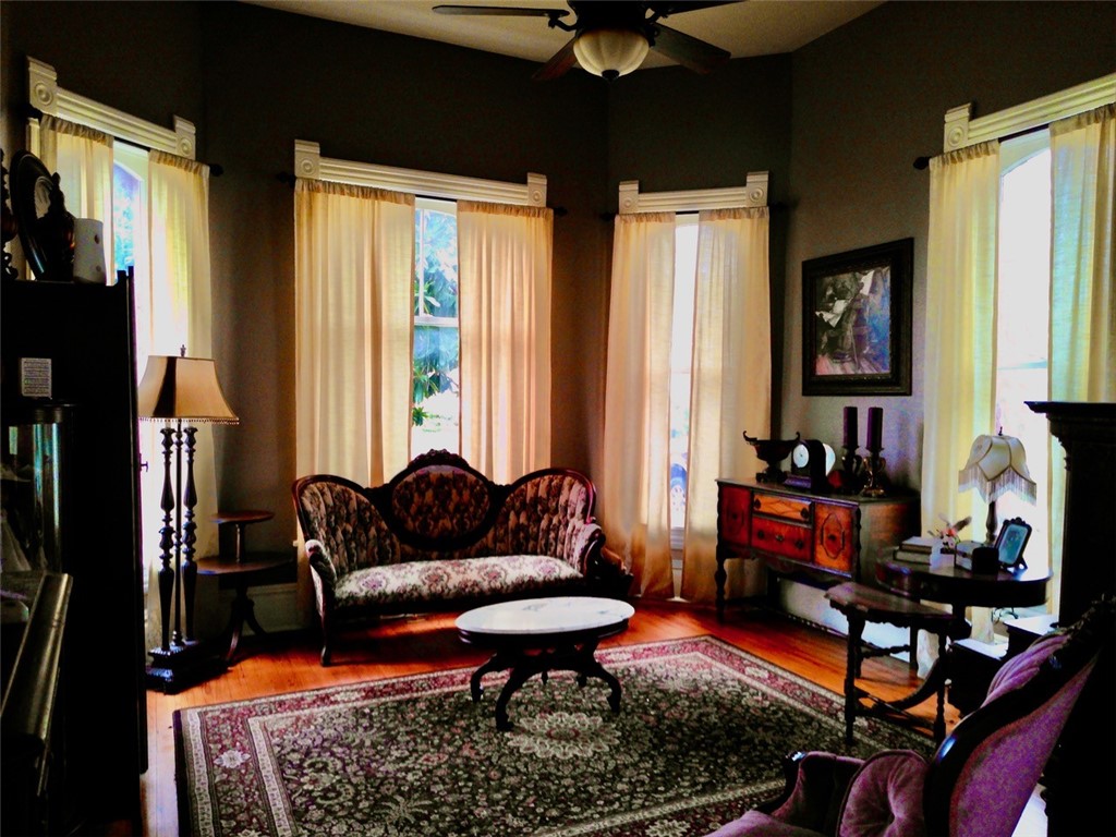 McGaugheys Orchard Add Rogers - Residential