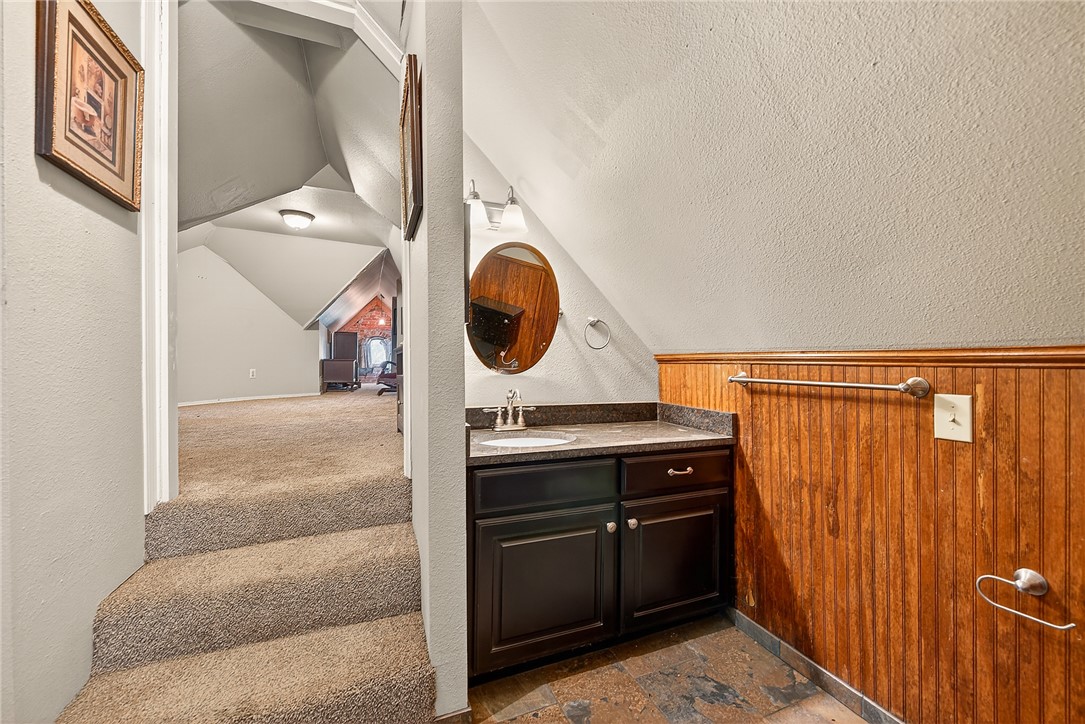 McGaugheys Orchard Add Rogers - Residential