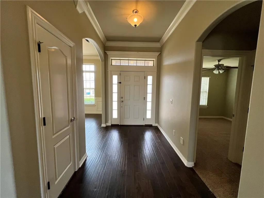 Bentonville, Arkansas 72713, United States, 3 Bedrooms Bedrooms, ,2 BathroomsBathrooms,Residential,Active,129311