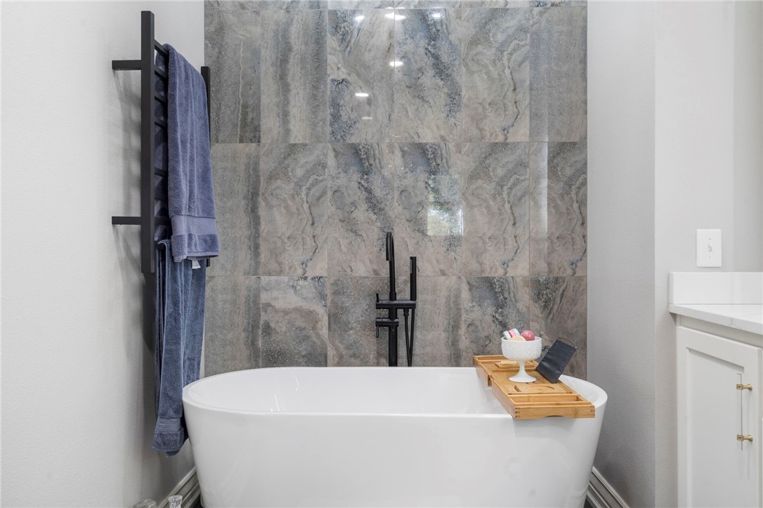 Rolling Hills Estates Rurban - Residential