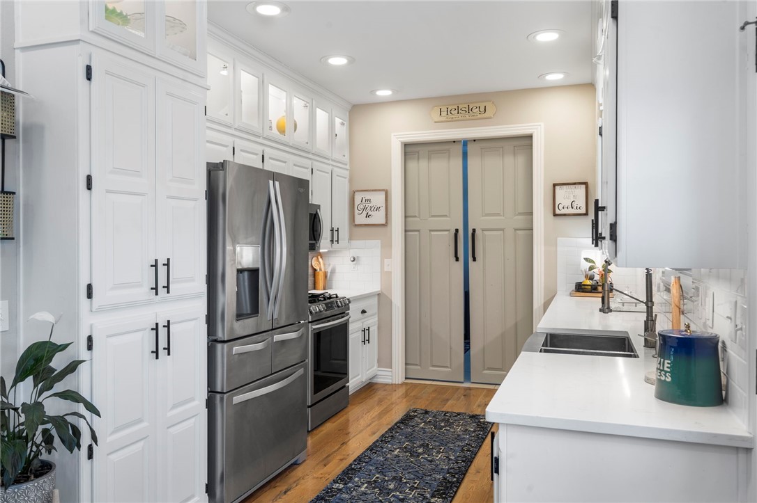 Rolling Hills Estates Rurban - Residential