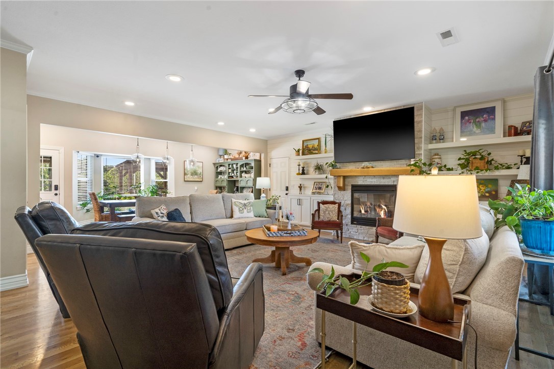 Rolling Hills Estates Rurban - Residential