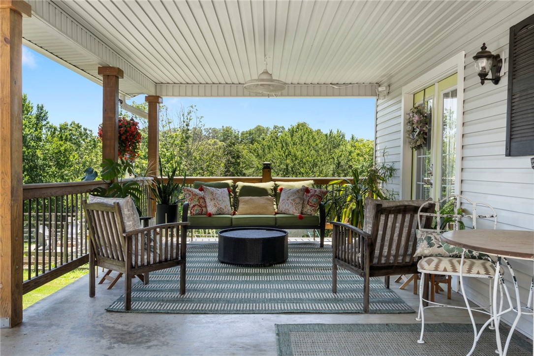 Rolling Hills Estates Rurban - Residential