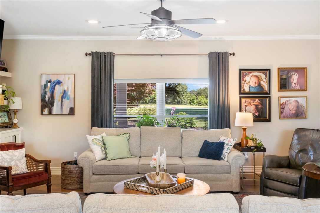 Rolling Hills Estates Rurban - Residential