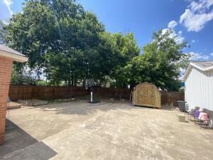 Howell's (Danville) - Commercial Sale