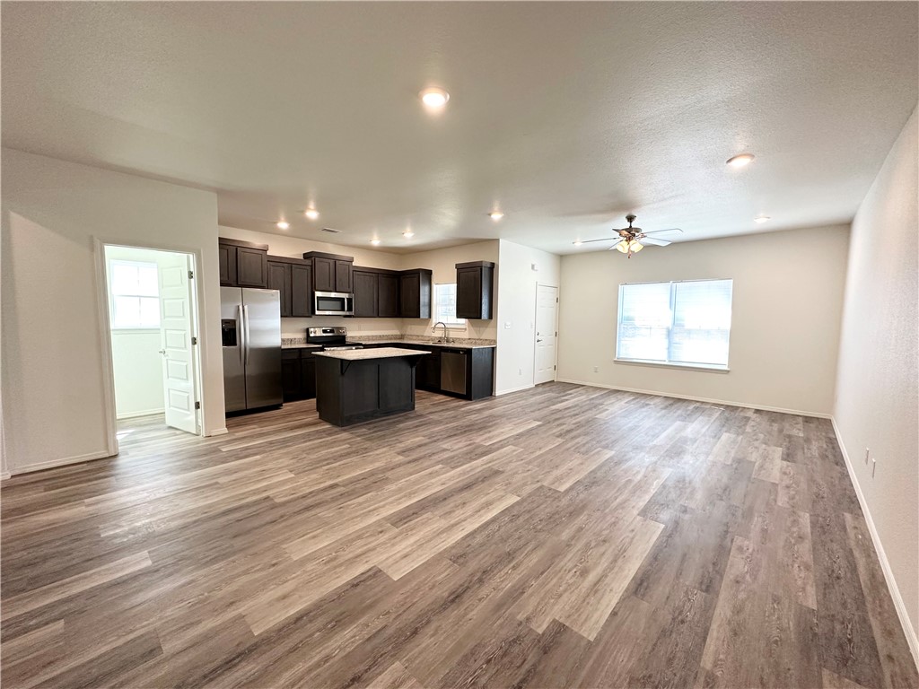 Towne West Sub PH Ill-IV - Residential